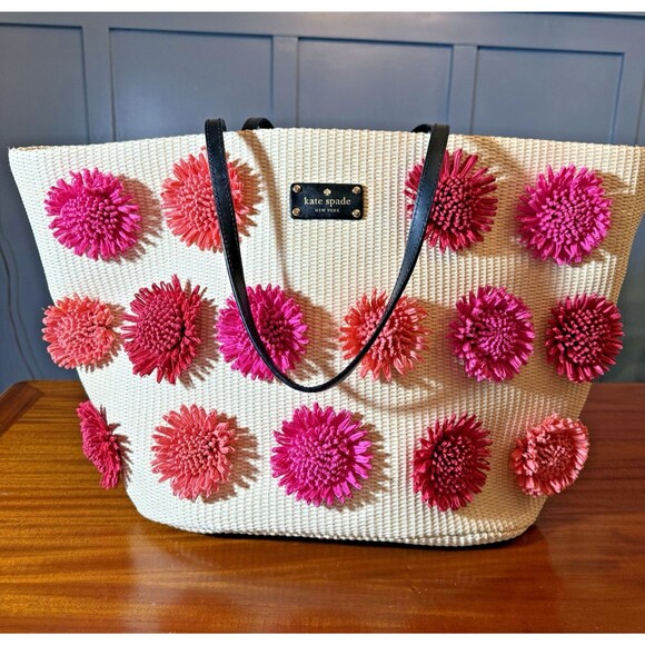 kate spade Handbags - Kate Spade Montigo Avenue Anabette Floral Raffia Tote EUC – 21"x13"x7"